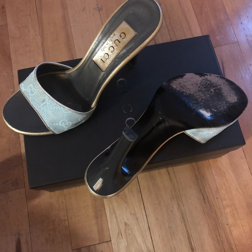Gucci shoe